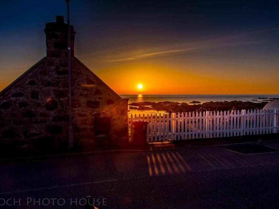 Pew With A View - Seafront Cottages Sandhaven Camera foto